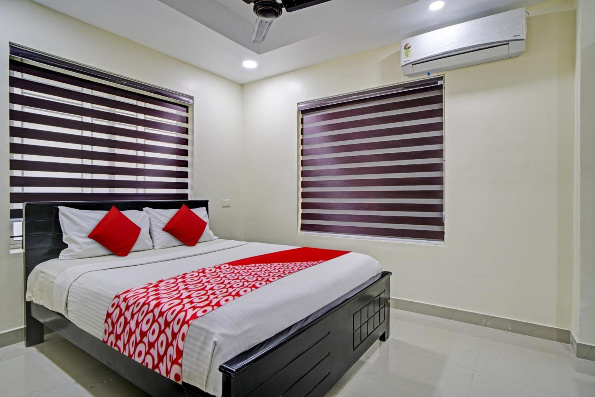 Hotel O Crystal Executive Suites Kochi Dış mekan fotoğraf